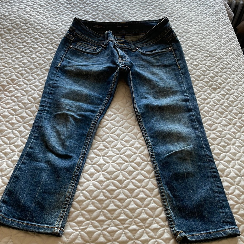 Gorgeous capris ( bag A)
